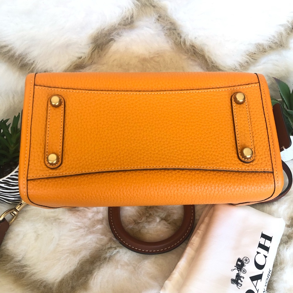 Authentic Brand New Coach Rogue 25 C5575 In Colorblock Brass/Papaya Multi - Picture 13 of 15